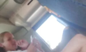 Красива porno babichki кучка с коса