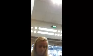 Обичам да порно с дърти баби се храня добре.