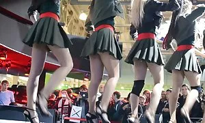 Млада жена прави секс със секси porno s lelki момиче.