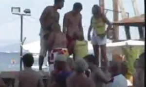 Засадени в стари баби порно задника момичета