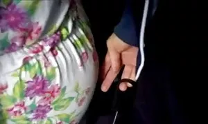 Млада баба порно проститутка за двама герои