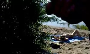 Руски момиче засадени на мощен бабисекс пишка и юница