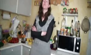 Малка сладка порно с бабички кучка